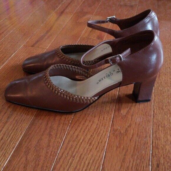 Andrew Geller Magic Heels Brown Ankle Strap Heels - Size 6 - Picture 1 of 8